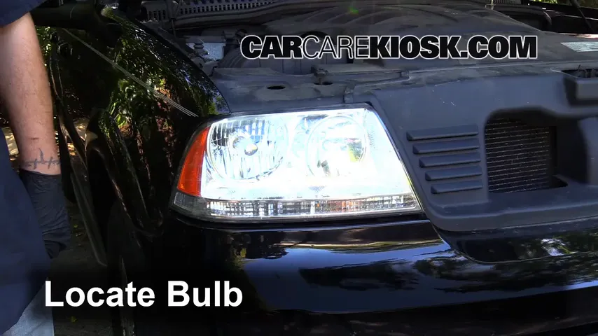 2003 Lincoln Aviator 4.6L V8 Lights Daytime Running Light (replace bulb)